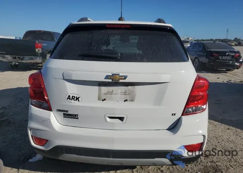 2019 Chevrolet Trax 1Lt z USA, uszkodzony, nr VIN KL7CJLSB0KB911749